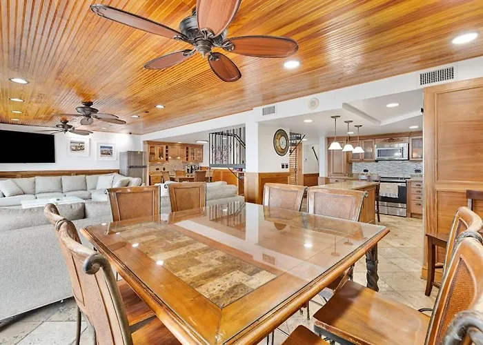 Holiday home Fountainhead Towers 1705